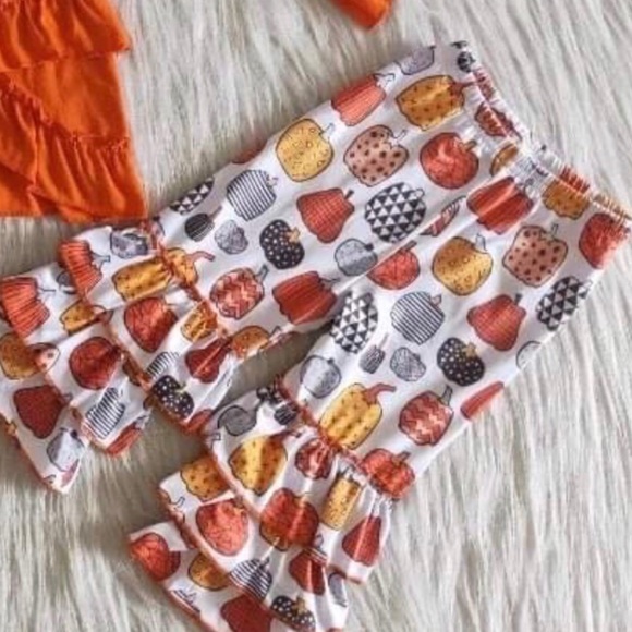 Little Pumpkin Spice for Thanksgiving - Picture 3 of 3